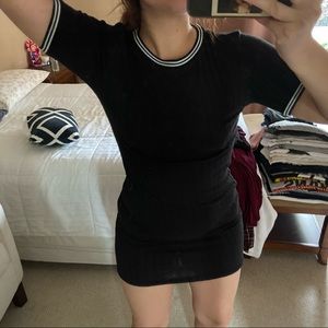 Black bodycon dress